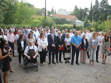 Opis slike
