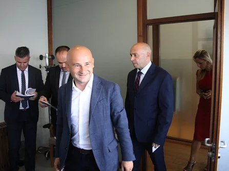Opis slike