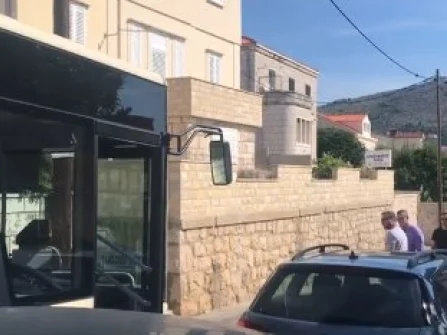 Opis slike