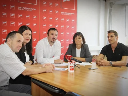 Opis slike