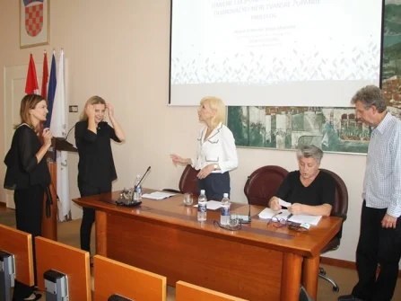 Opis slike