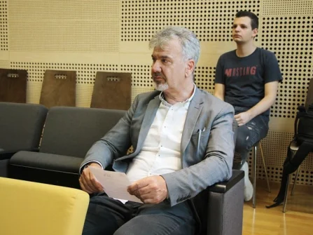 Opis slike