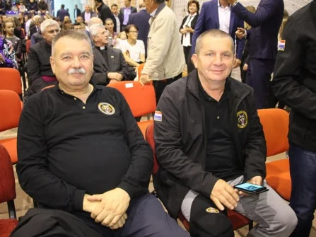 Opis slike
