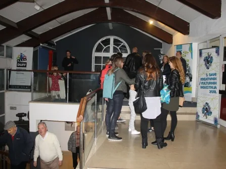 Opis slike