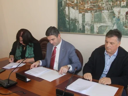 Opis slike