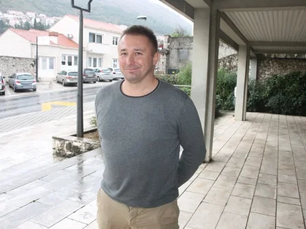 Opis slike