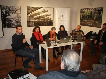 Opis slike