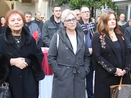Opis slike