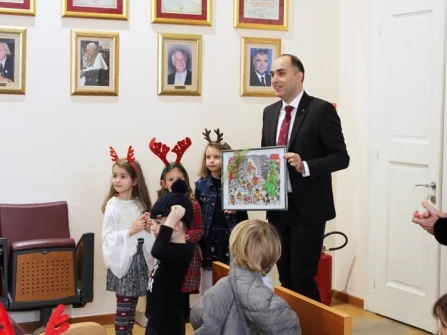 Opis slike