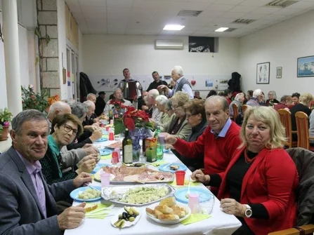 Opis slike