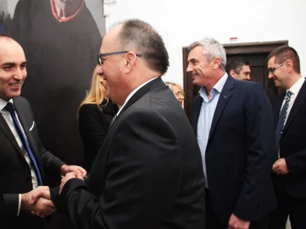 Opis slike