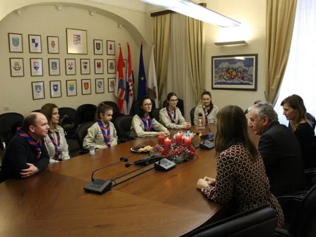 Opis slike