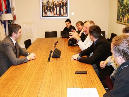 Opis slike