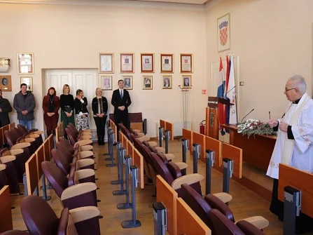 Opis slike