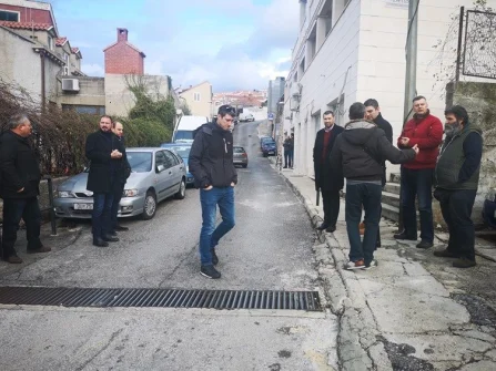 Opis slike