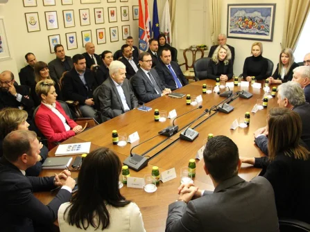 Opis slike