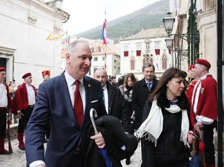 Opis slike