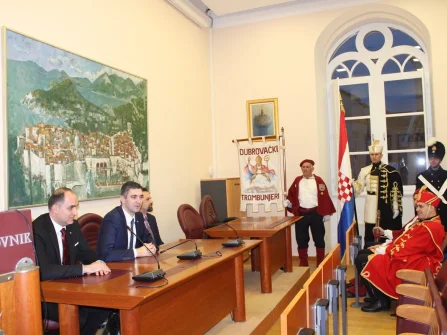 Opis slike