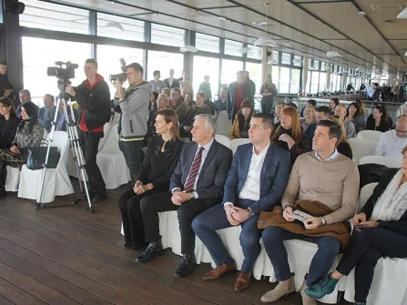 Opis slike