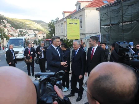 Opis slike