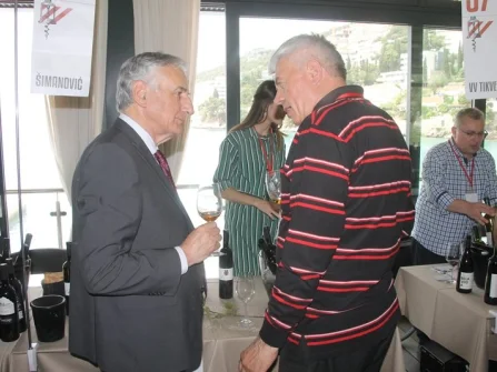Opis slike