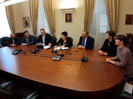 Opis slike