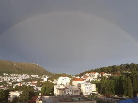 Opis slike
