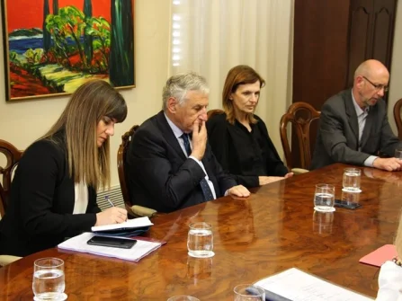 Opis slike