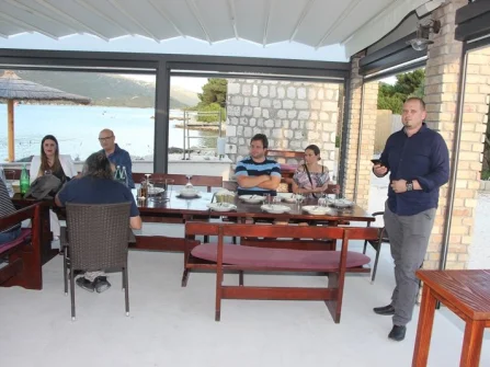 Opis slike