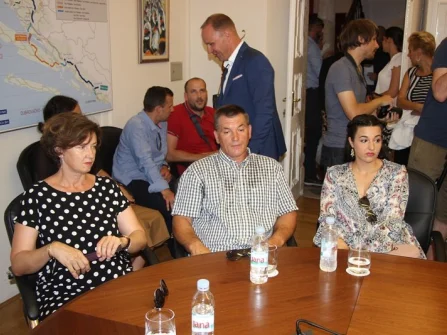 Opis slike