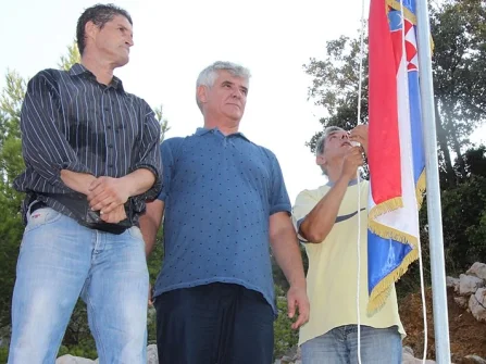 Opis slike