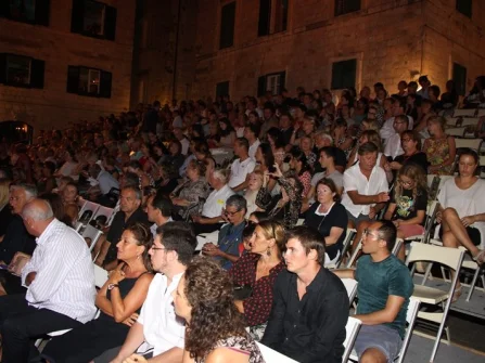 Opis slike