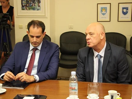 Opis slike