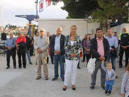 Opis slike