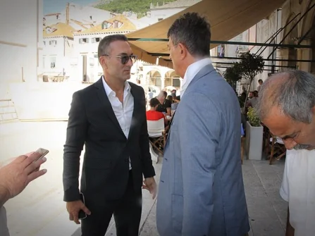 Opis slike