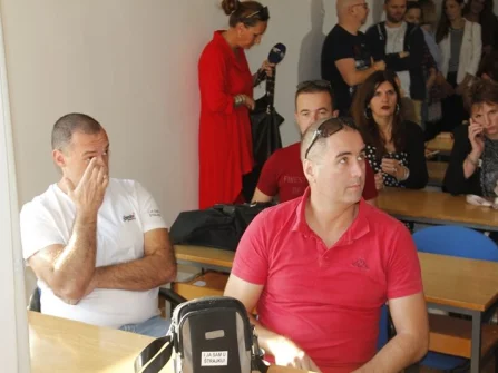 Opis slike