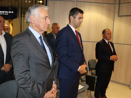 Opis slike
