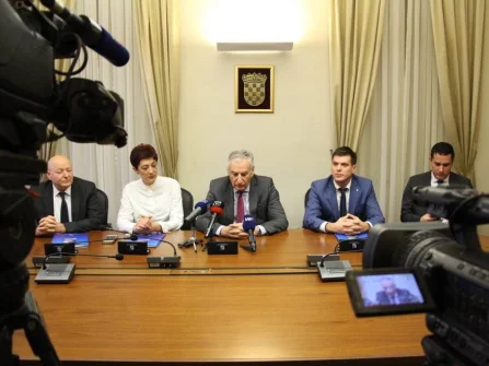Opis slike