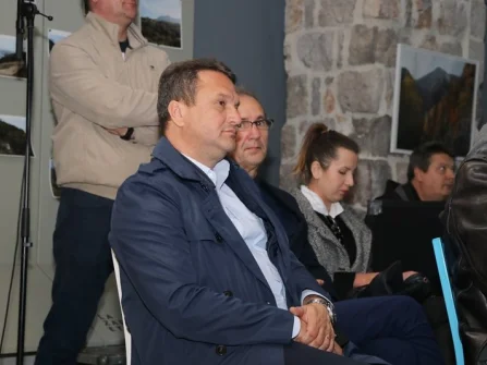 Opis slike