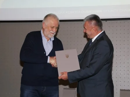Opis slike