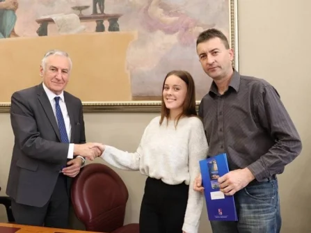 Opis slike
