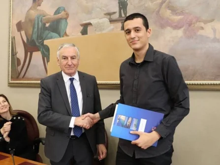 Opis slike