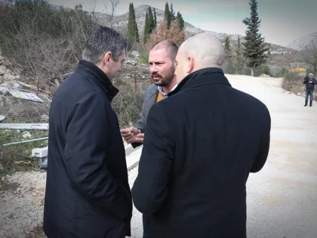 Opis slike