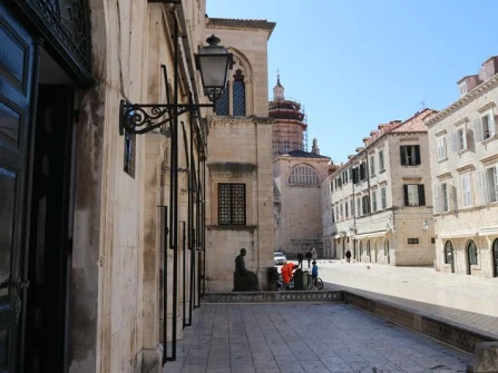 Opis slike