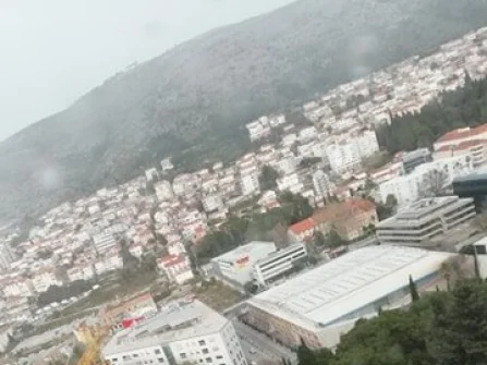 Opis slike