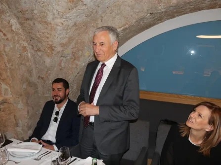 Opis slike