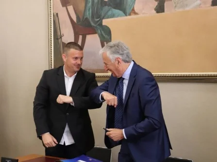 Opis slike