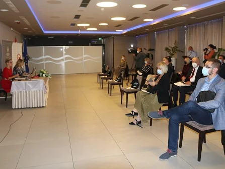 Opis slike