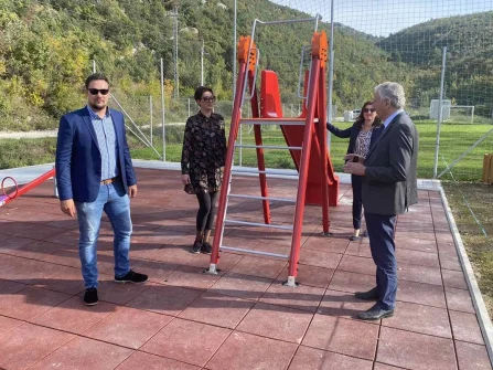 Opis slike