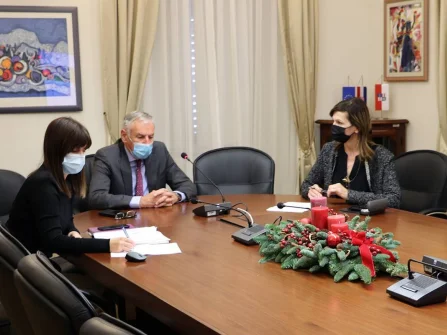 Opis slike